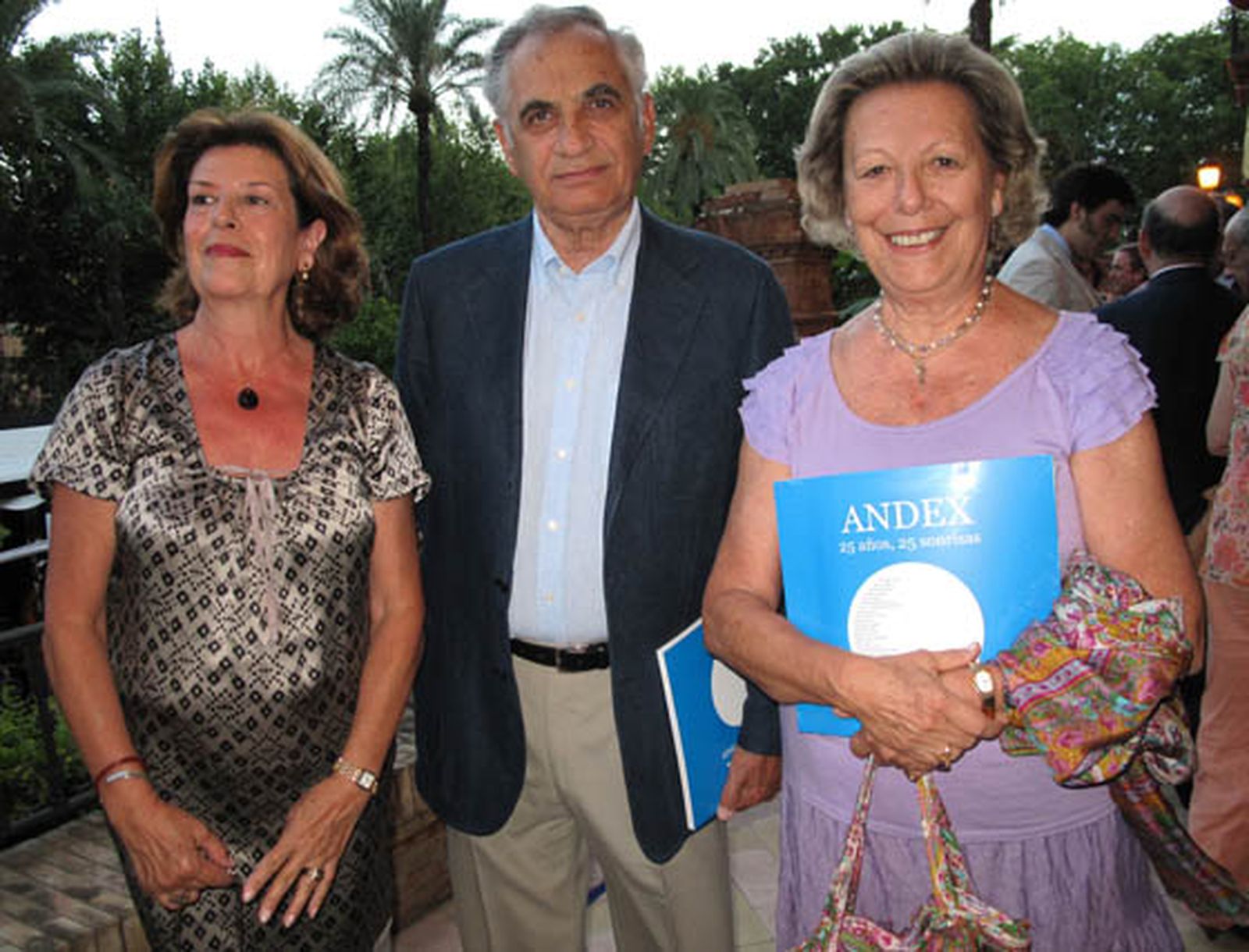 Carmen Quijada, Ramón Queiro y Enriqueta Vila.

Foto: Victoria Ramírez