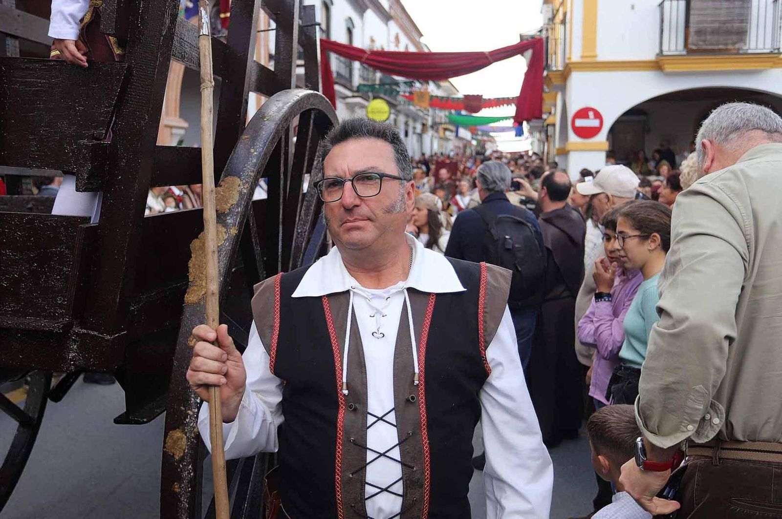 Imágenes del gran ambiente en la Feria Medieval de Palos de la Frontera, Huelva