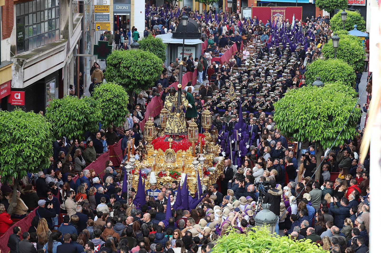 Los estrenos del Jueves Santo y la Madrugá en Huelva