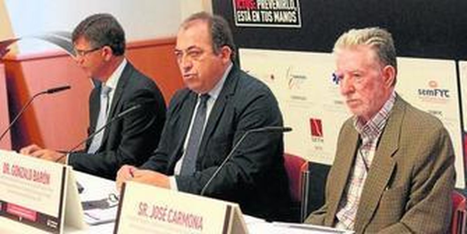 Emilio Márquez, Gonzalo Barón y José Carmona, ayer en la presentación del proyecto piloto.