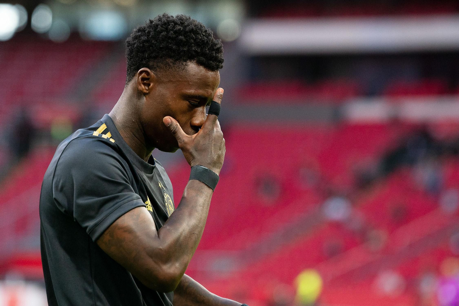 Quincy Promes, durante un partido con la selección holandesa.