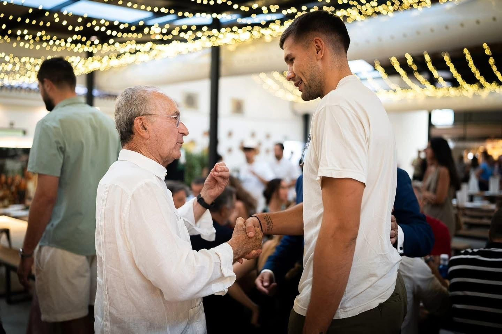 El Unicaja hace piña en la Feria con Duarte y el resto de fichajes