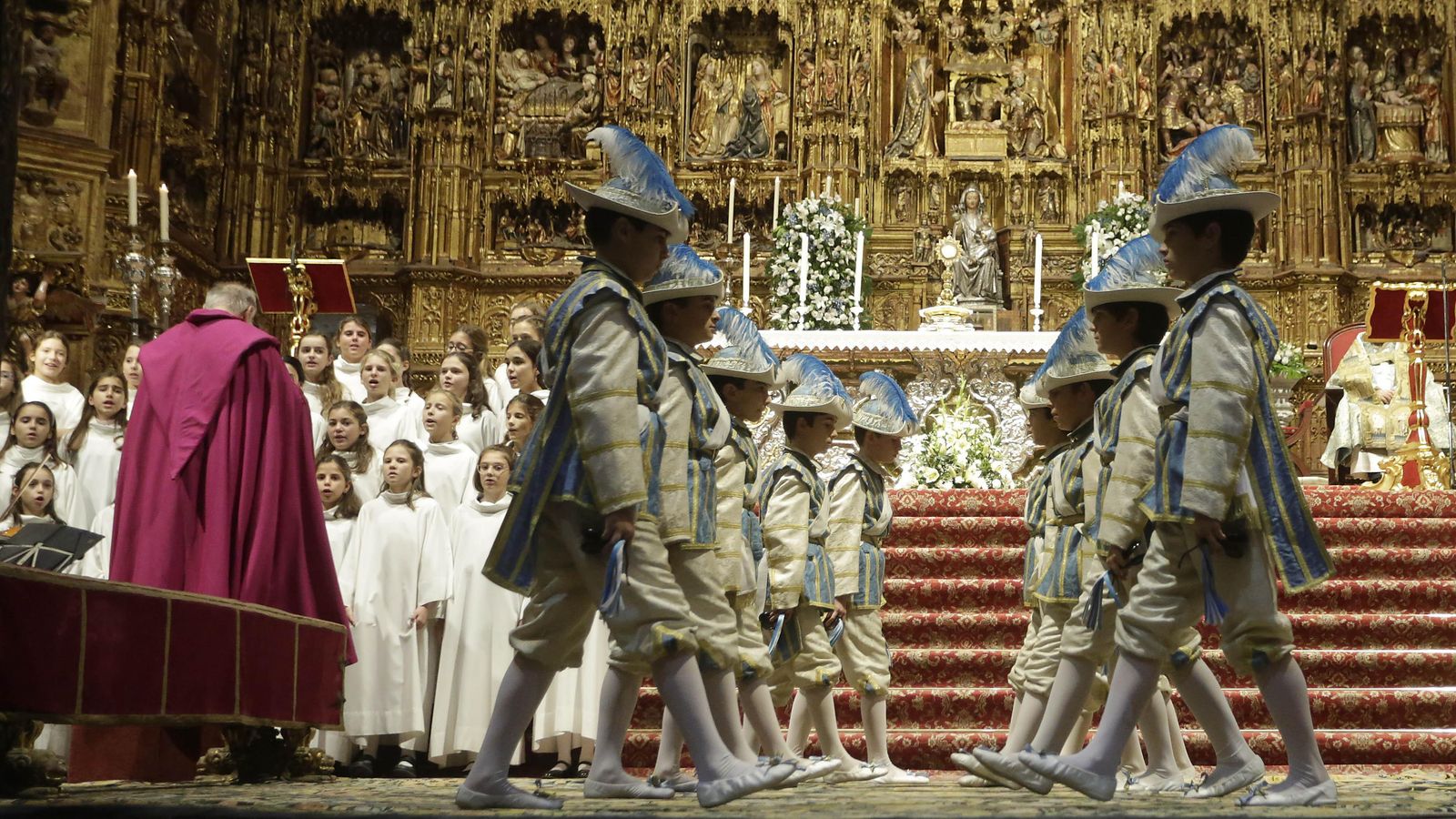 Baile de los seises en la Octava de la Inmaculada de 2019. Baile de los seises en la Octava de la Inmaculada de 2019.