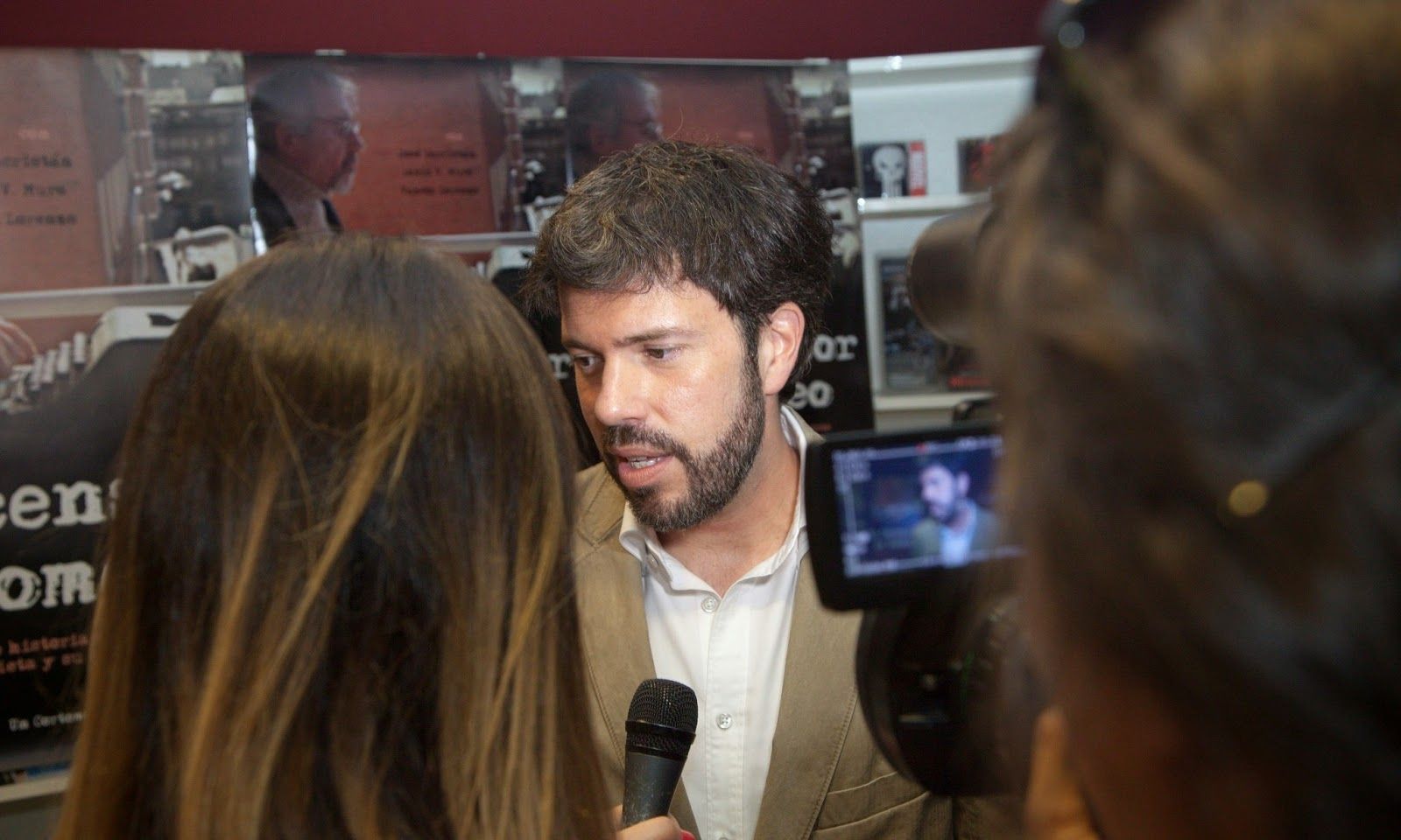 El cineasta granadino César Ríos presenta 'Reflejos de lo invisible' en ...