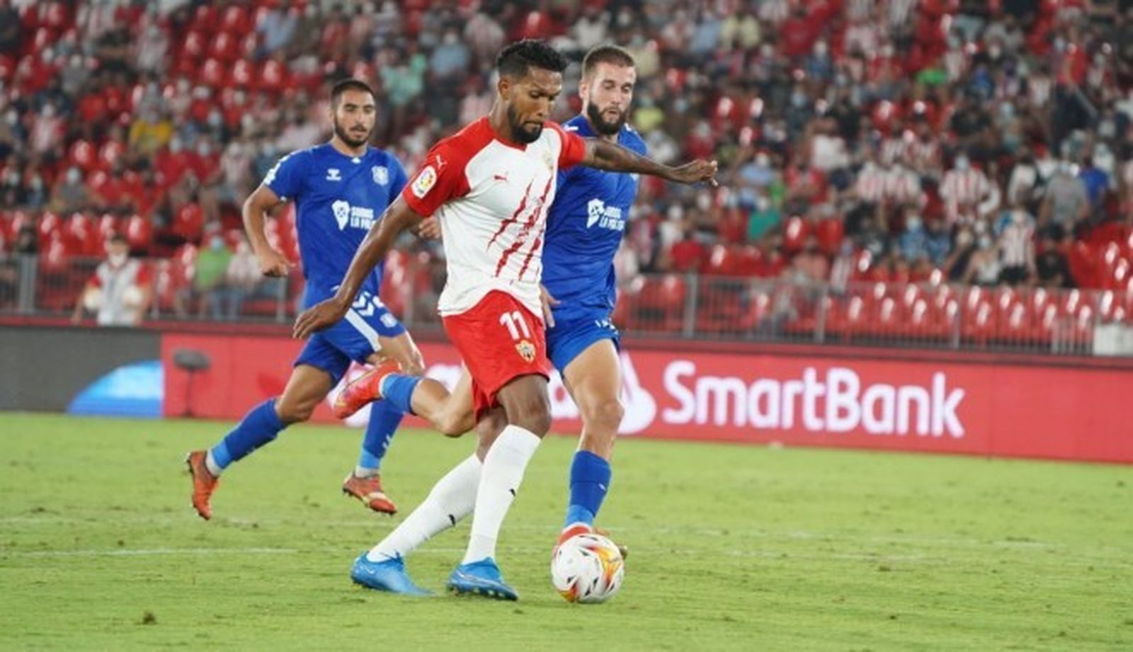 Sousa entró por Sadiq y disputó la prolongación ante el Tenerife