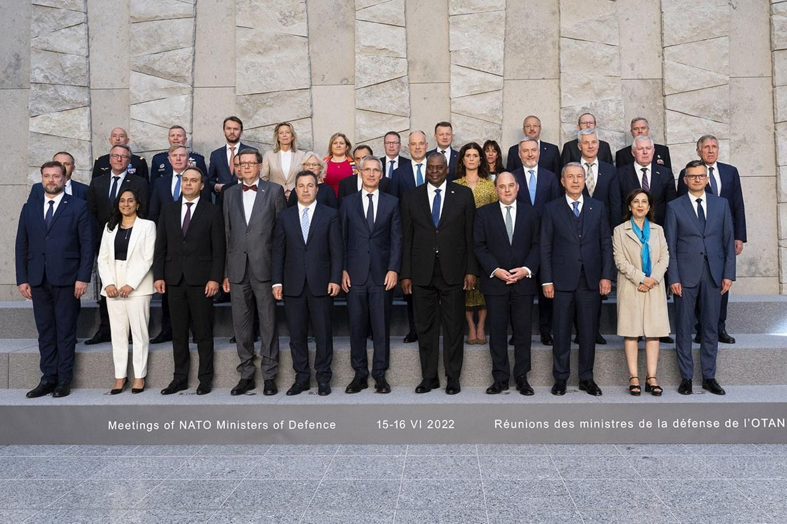 Se cumplen 40 años de la adhesión de España a la OTAN Se cumplen 40 años de la adhesión de España a la OTAN