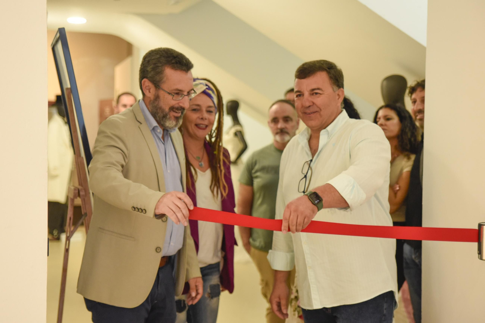 Fotos de la exposición colectiva de fotografías de Afal en La Línea