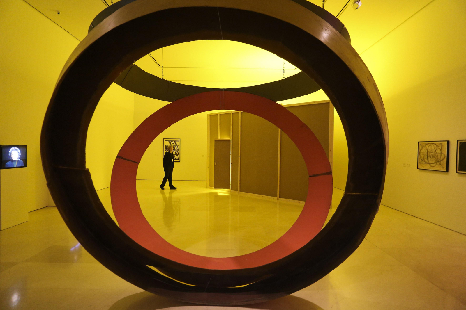 Fotos de la exposición de Bruce Nauman en el Museo Picasso Málaga