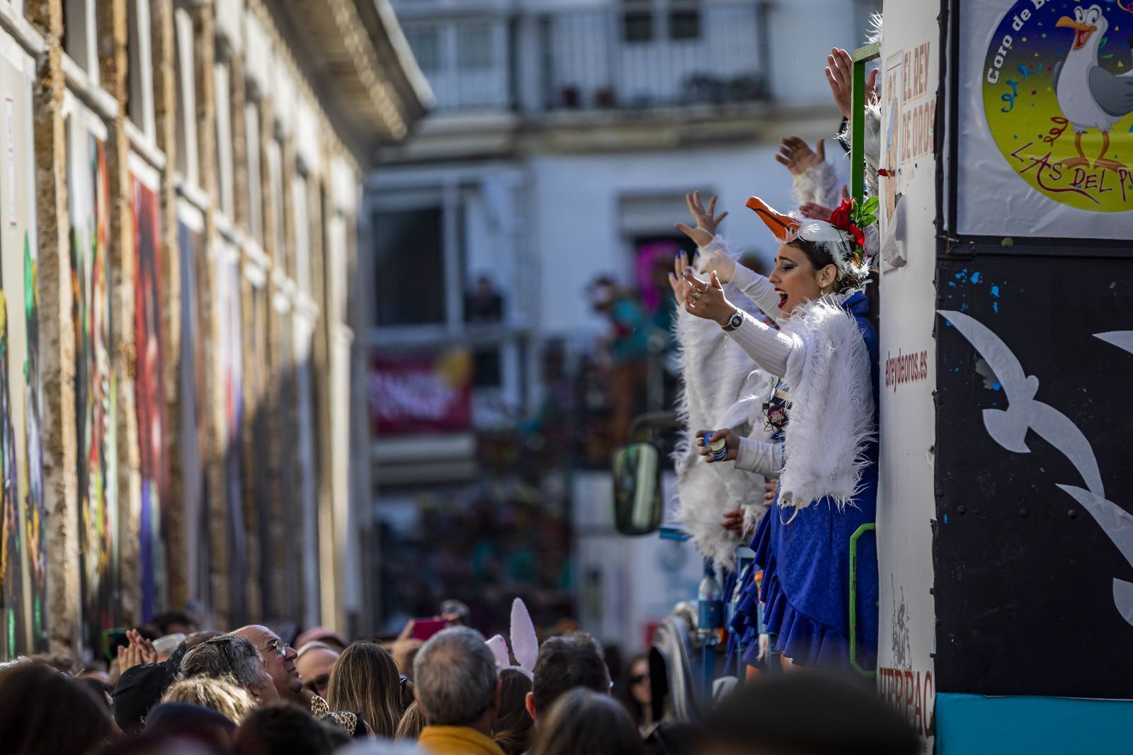 Las imágenes del Domingo de Piñata del Carnaval de Cádiz 2023.