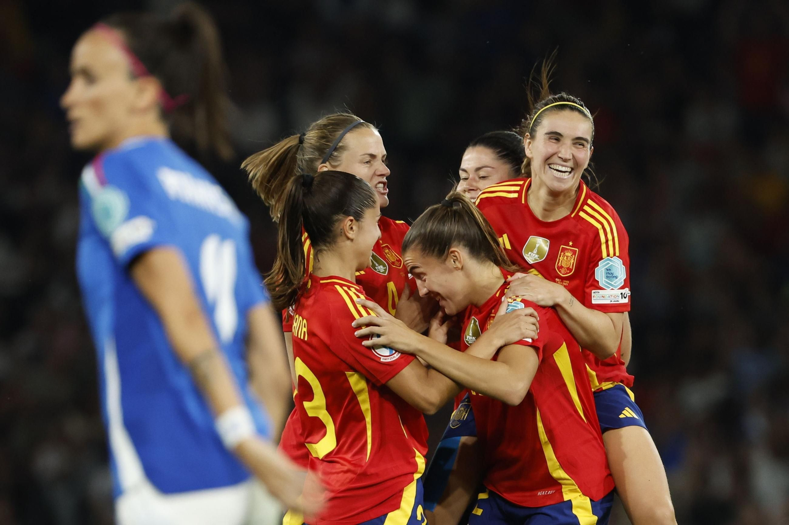 Las fotos del Italia - España de la Eurocopa femenina