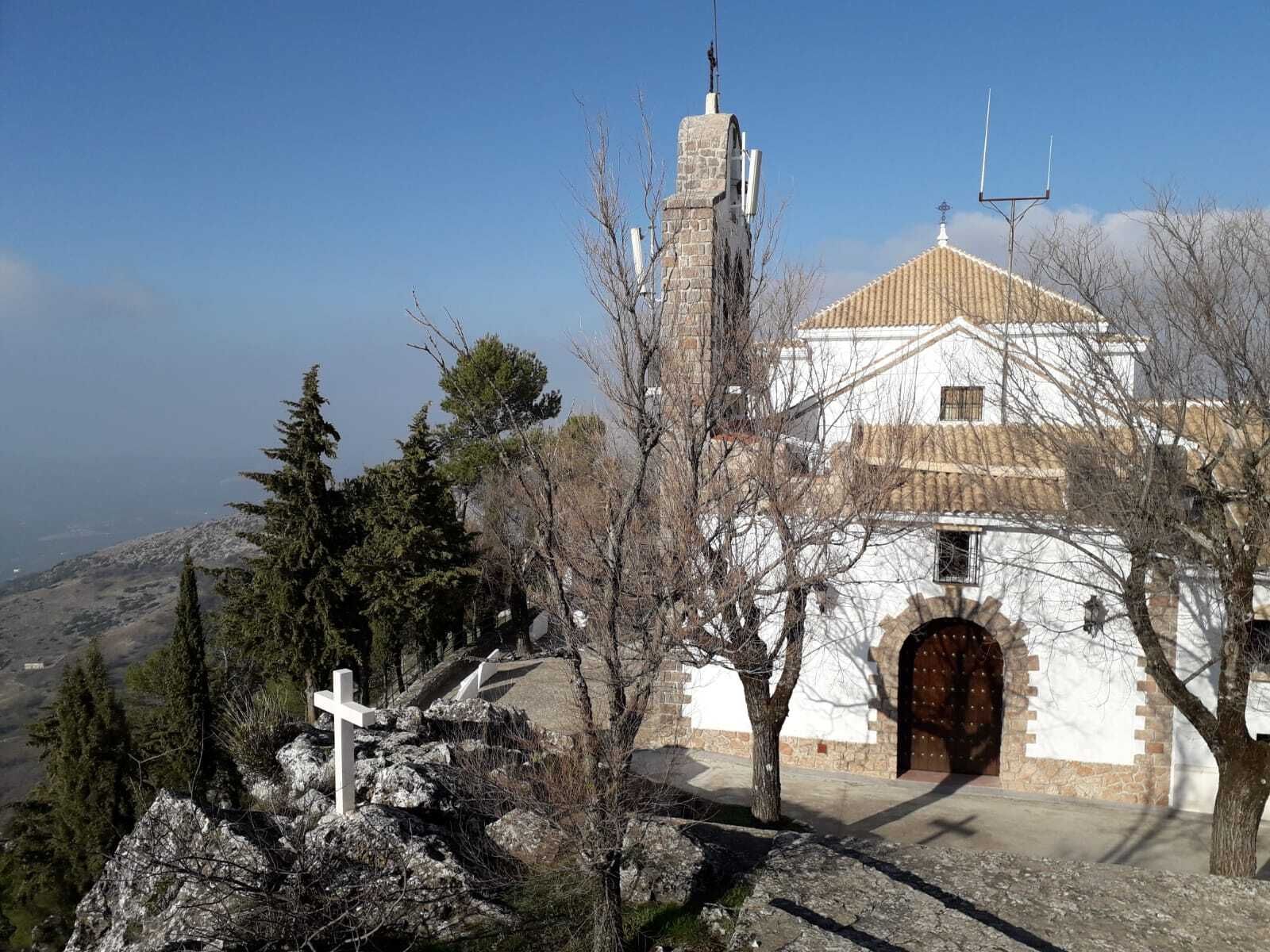 Ermita de la Virgen de la Sierra de Cabra, en el Picacho.