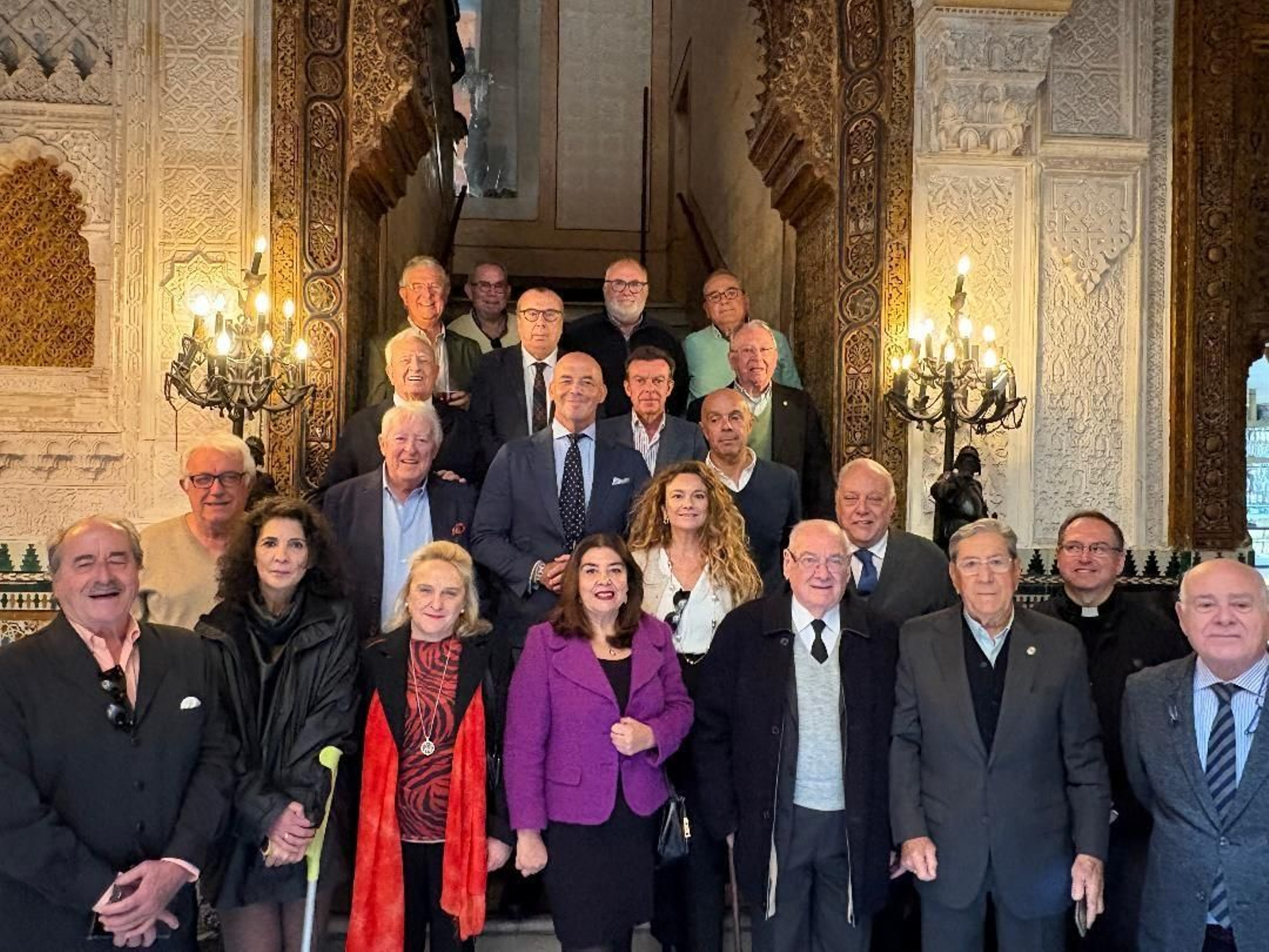 Pepe Vázquez, Juan Quiñones, Lourdes Riquelme, Encarna Rodríguez, Teresa Perea, José Luis Suárez, José Ramón Pérez, padre Rubén Virués, Antono Grimaldi, Juan Lamet, Carlos Rodríguez Barberá, Carlos Aranda, Aurora Martínez, Guillermo Boto, Benito Moral, José María Otero, Nacho García-Agulló, Francisco Orgambides, Juan Alberto Rojas y Alfredo de Armas.