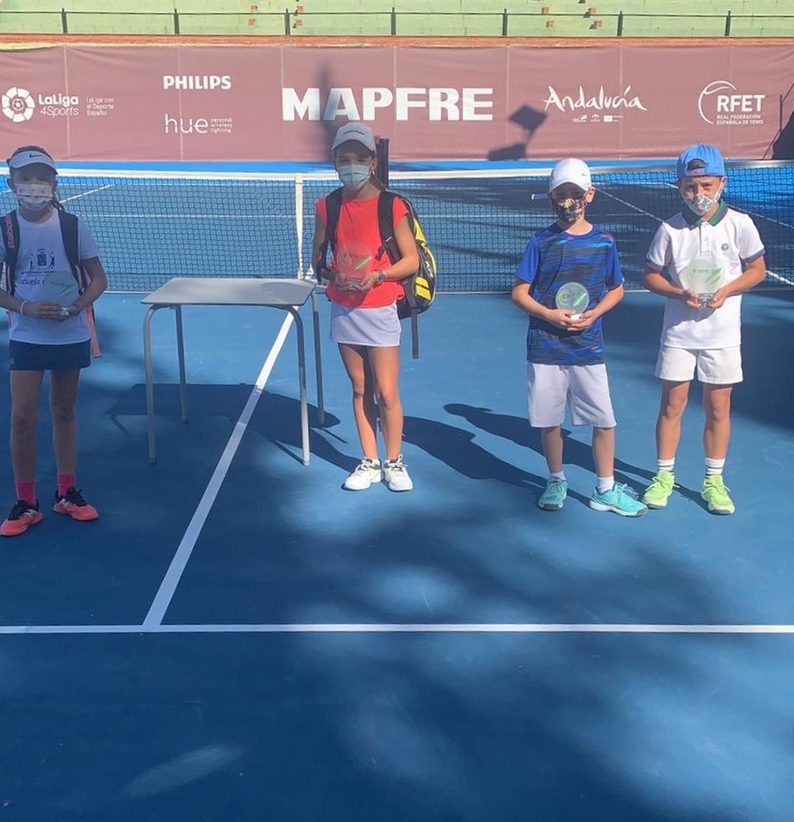 Los finalistas de la categoría benjamín de la fase provincial del Andaluz de tenis.