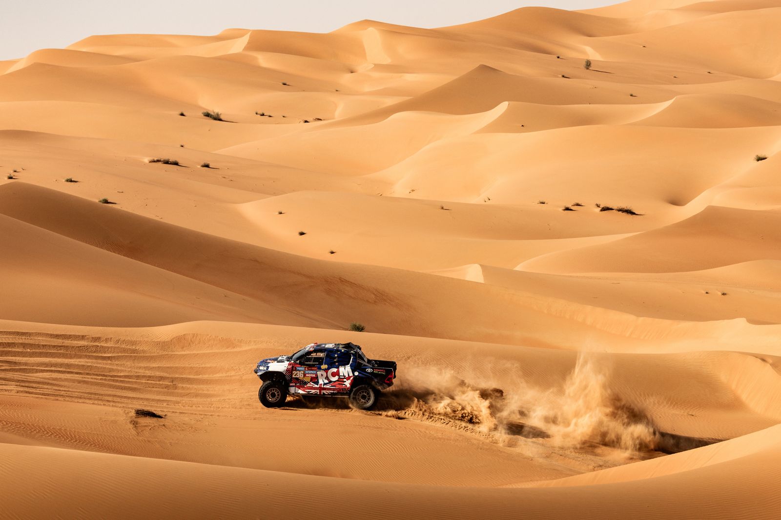Las mejores fotos del Dakar por las dunas