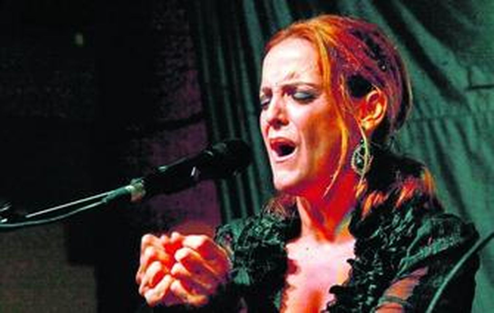 Rocío Zamora es una de las grandes cantaoras con que cuenta Almería.