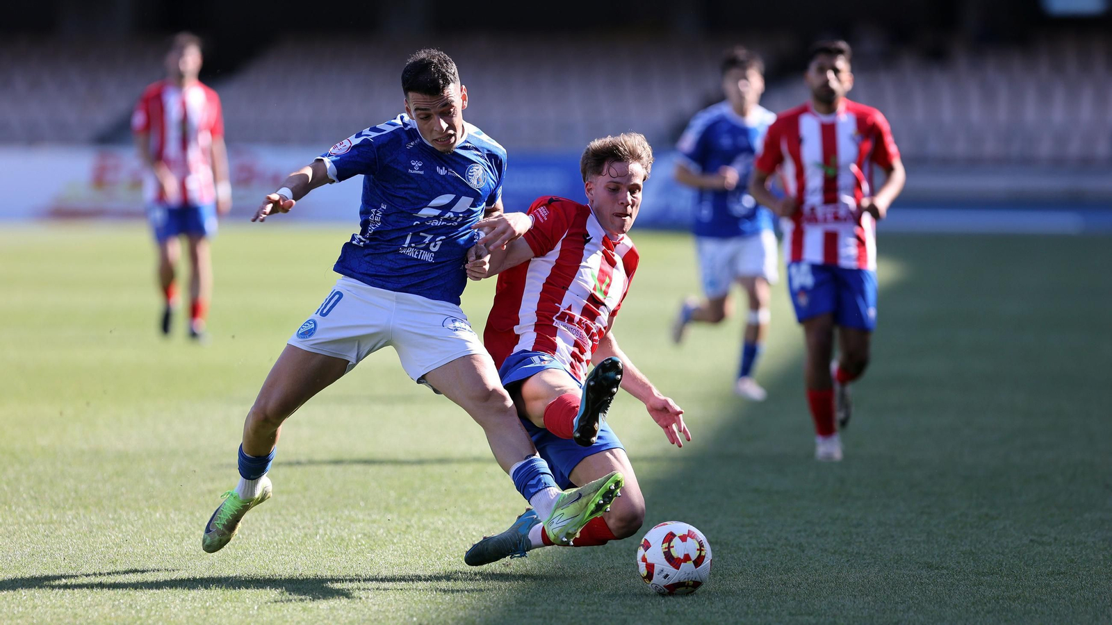 Imágenes del Xerez DFC contra el Don Benito en Chapín