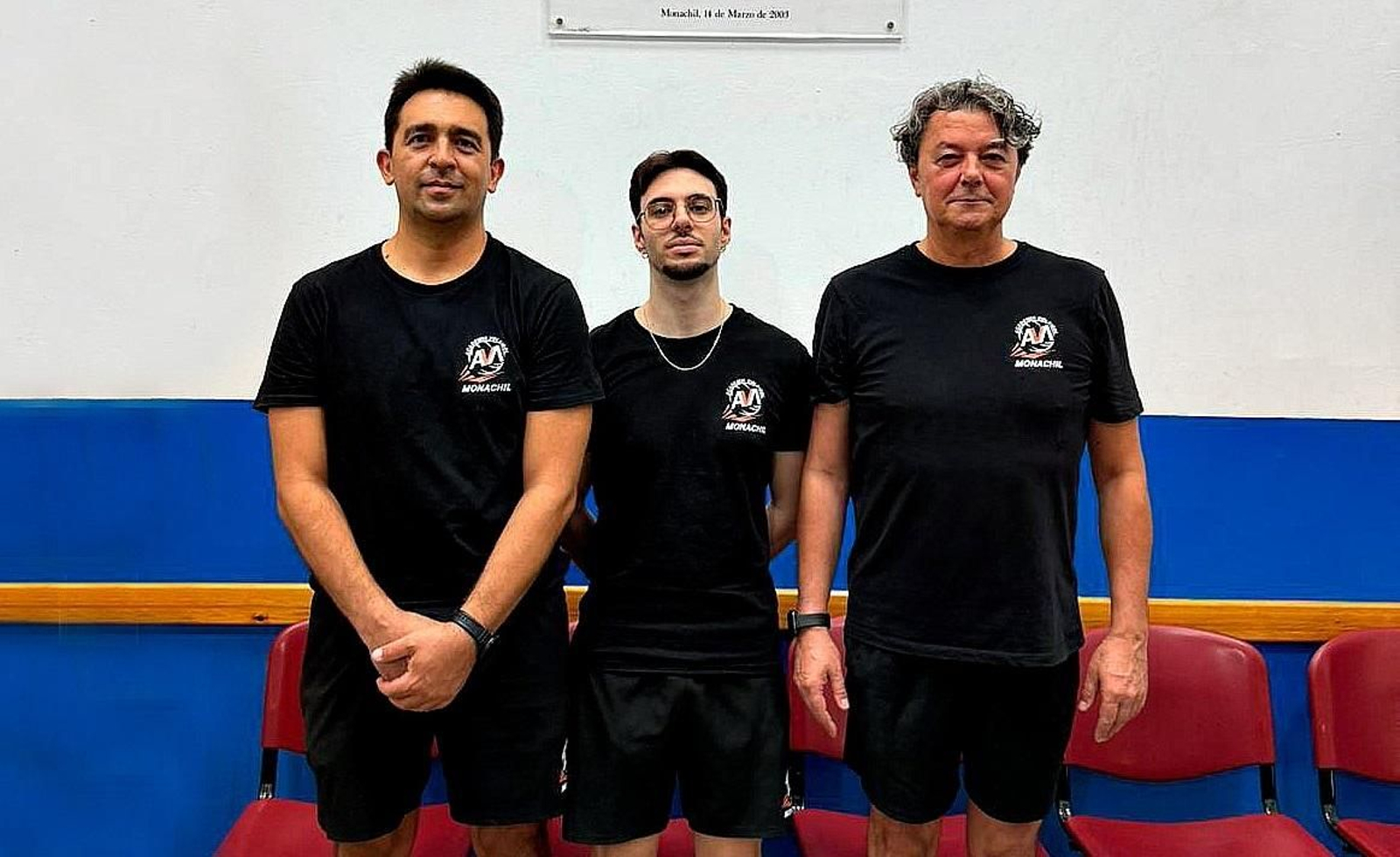 Integrantes del nuevo club de voleibol.