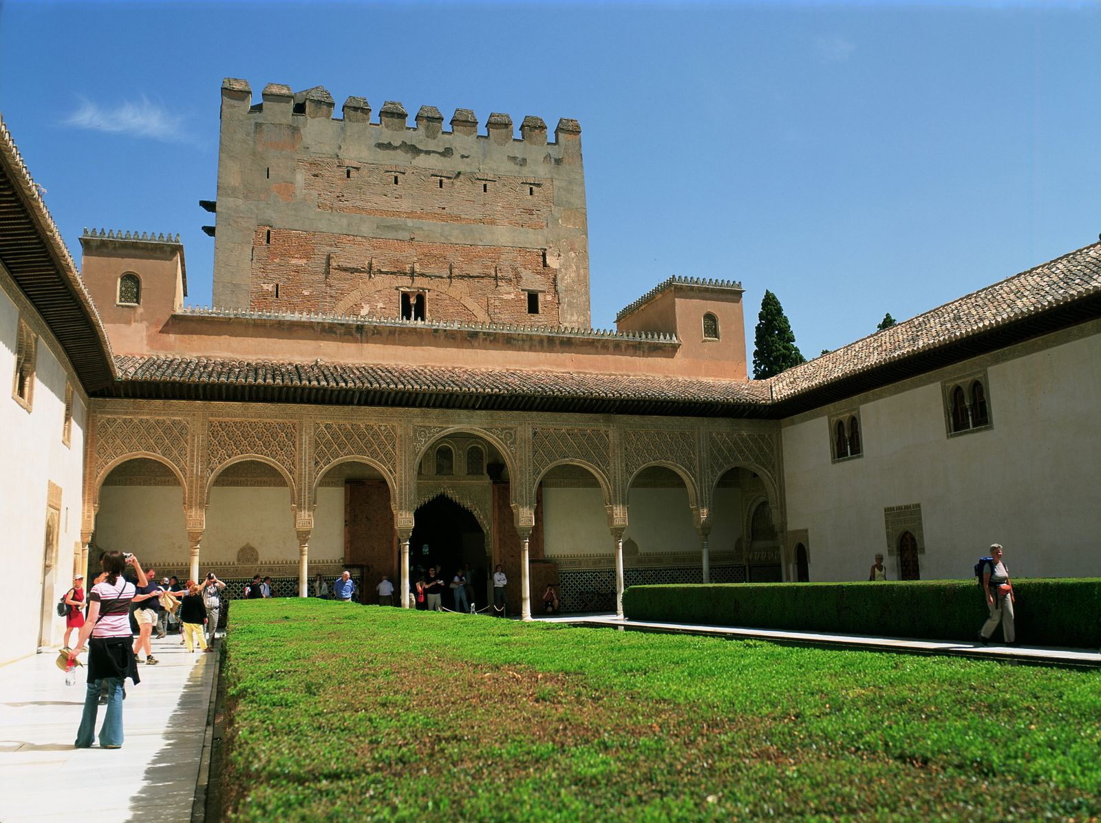 Los objetos más curiosos del museo de la Alhambra
