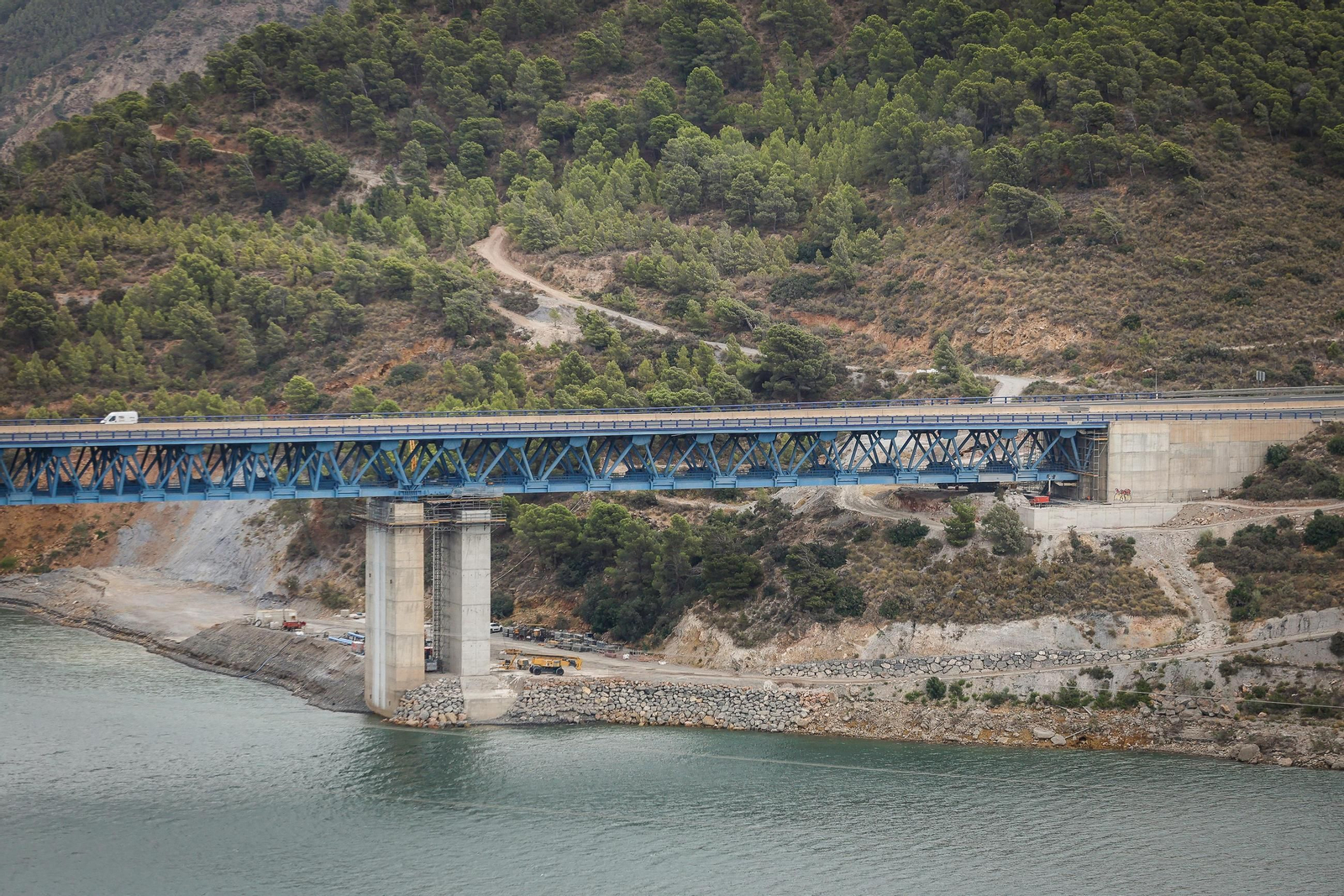 Fotos: así ha ido el primer día de cortes en la autovía A-44 de la Costa de Granada