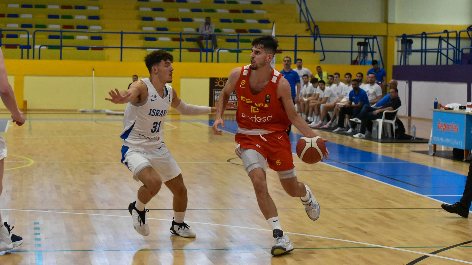 Las fotos de la primera jornada del Torneo Intenacional de Baloncesto U-20 de La Línea