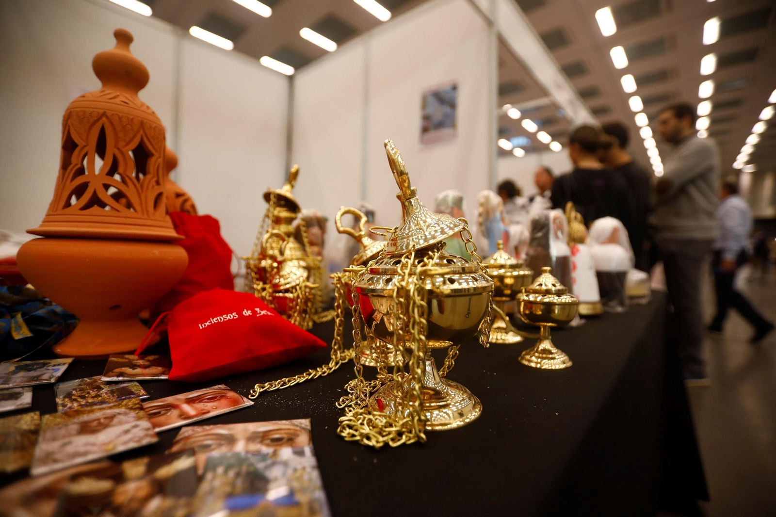 Las imágenes del I Salón del Emprendimiento Cofrade de Córdoba