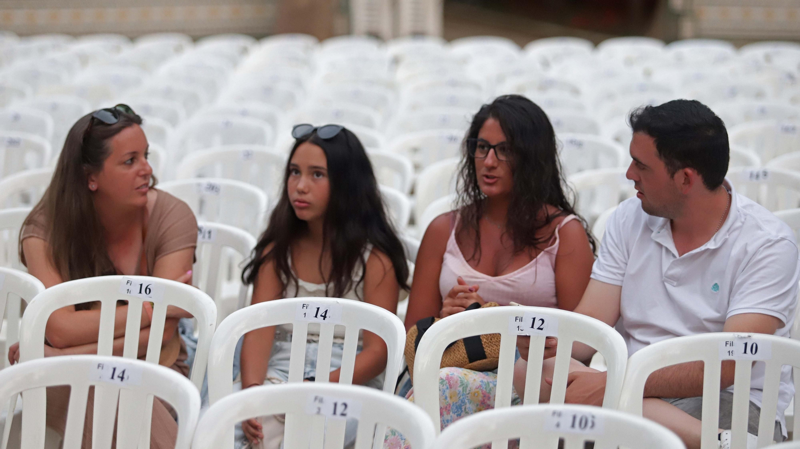 Fotos de ambiente en el concierto de Juanlu Montoya en Algeciras