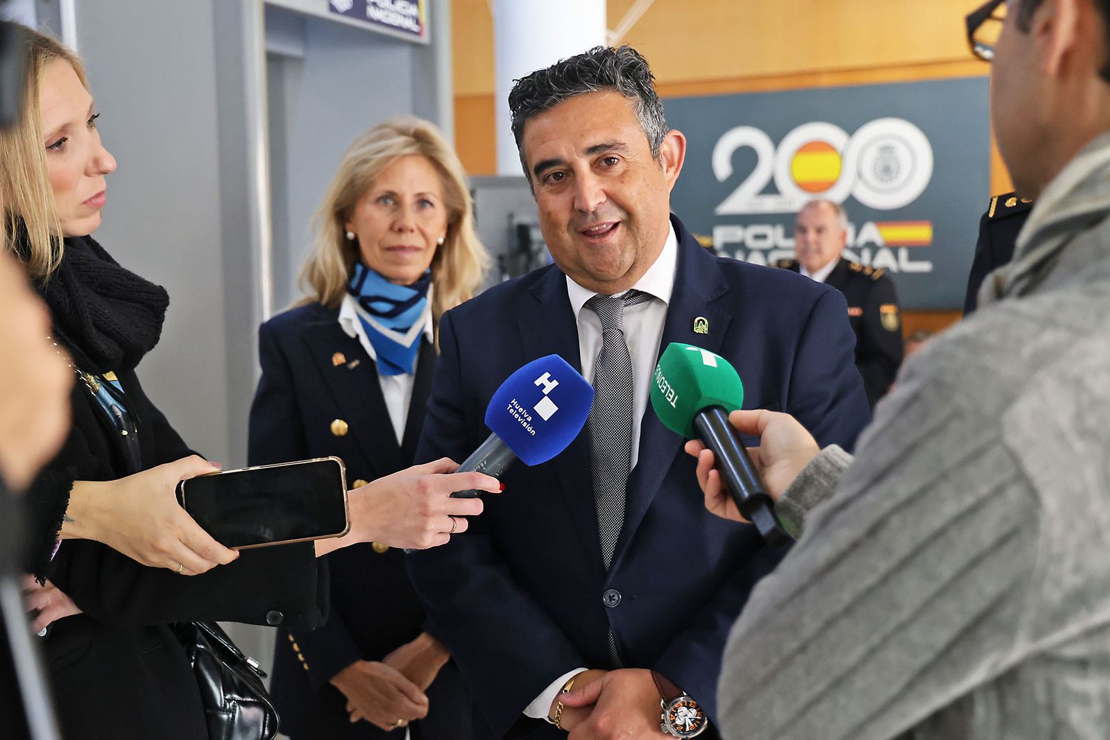 Imágenes del descubrimiento de un mosaico en la comisaria de la Policia Nacional