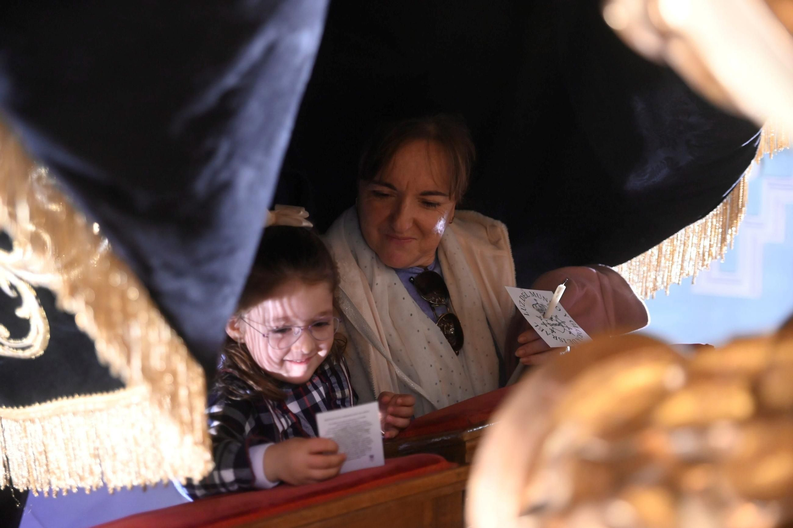 Las mejores fotos de la presentación de los niños a la Virgen de los Dolores de Córdoba