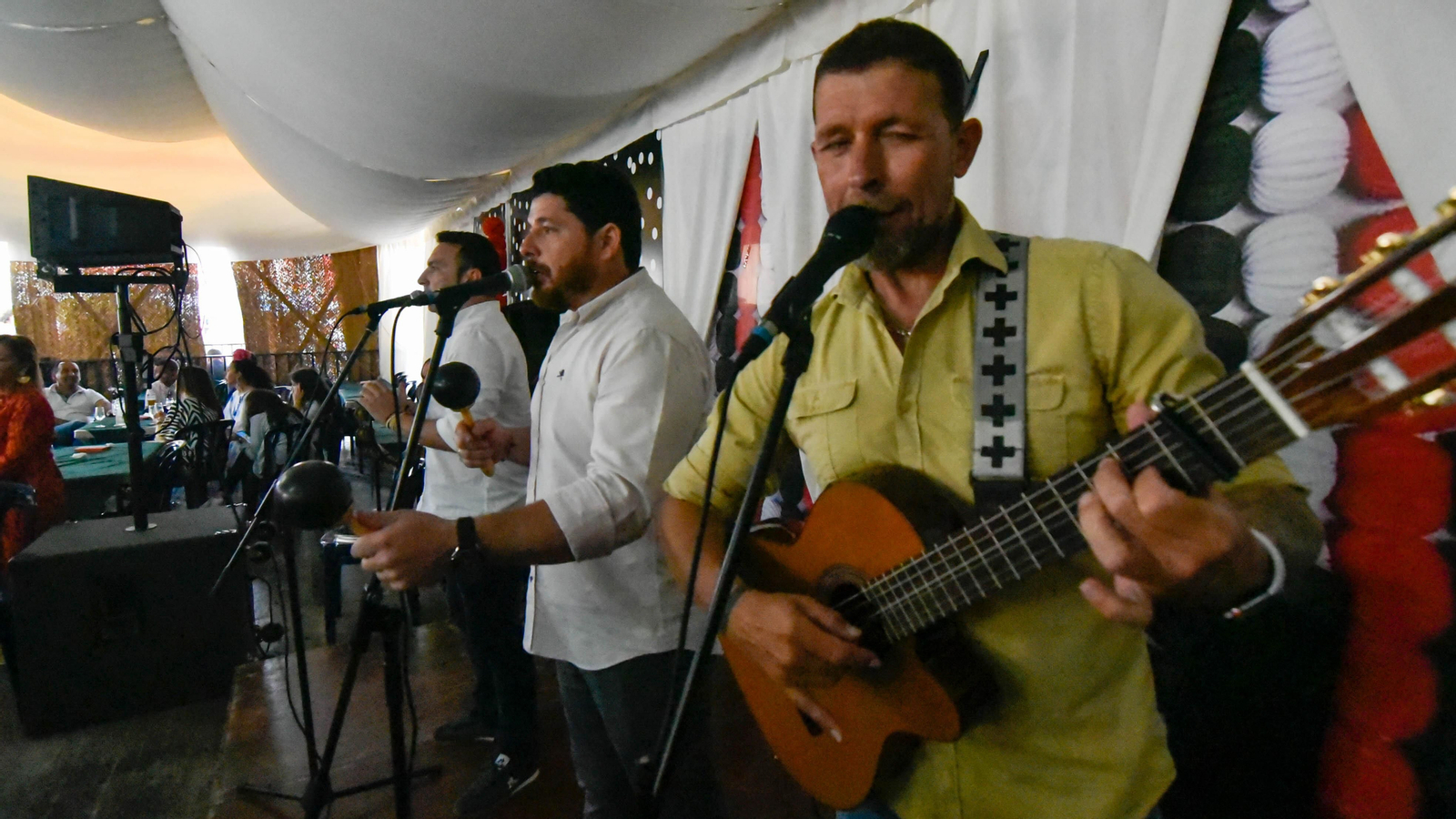 Fotos del viernes en la Feria de Los Barrios