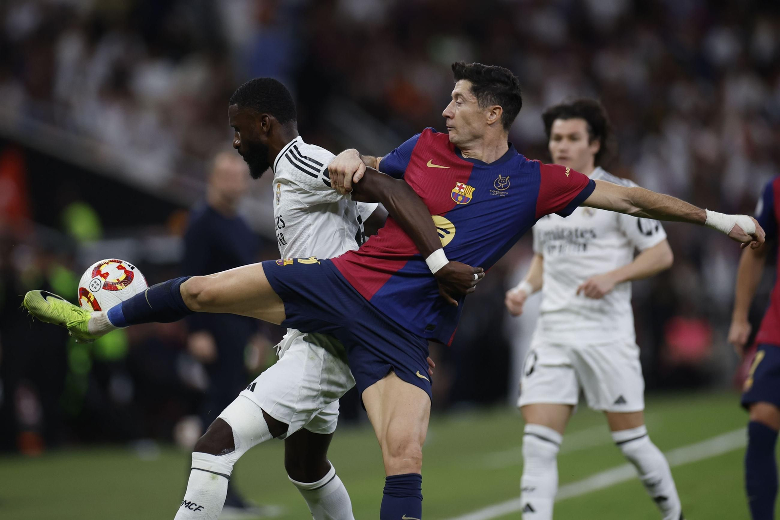 Las fotos de la Supercopa Barcelona - Real Madrid