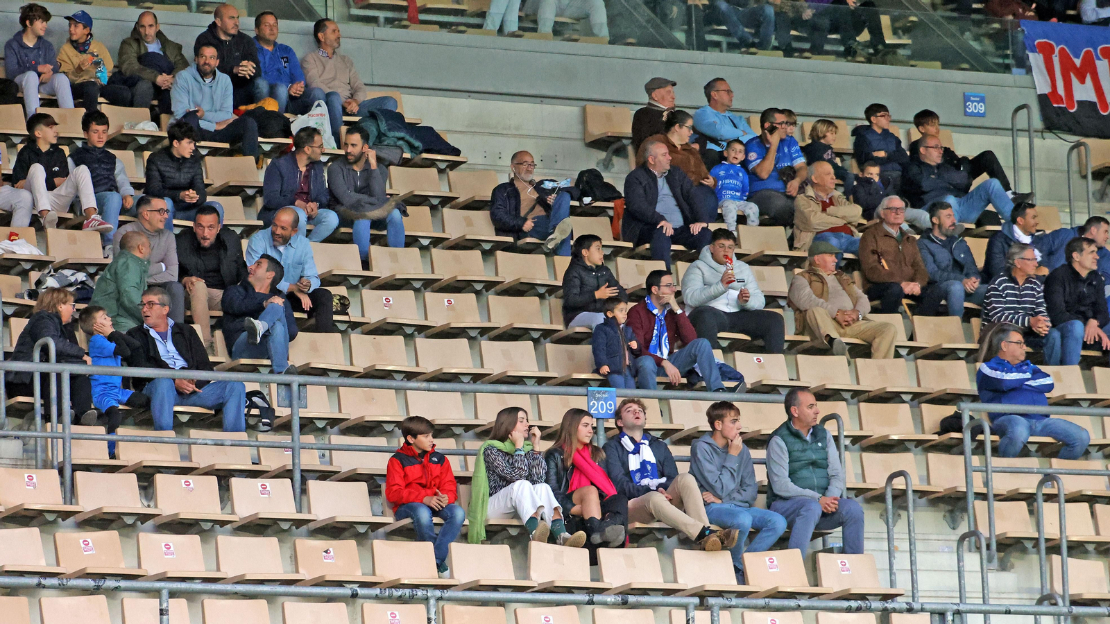 Búscate en el Xerez DFC - Ceuta B en el Municipal de Chapín en Jerez