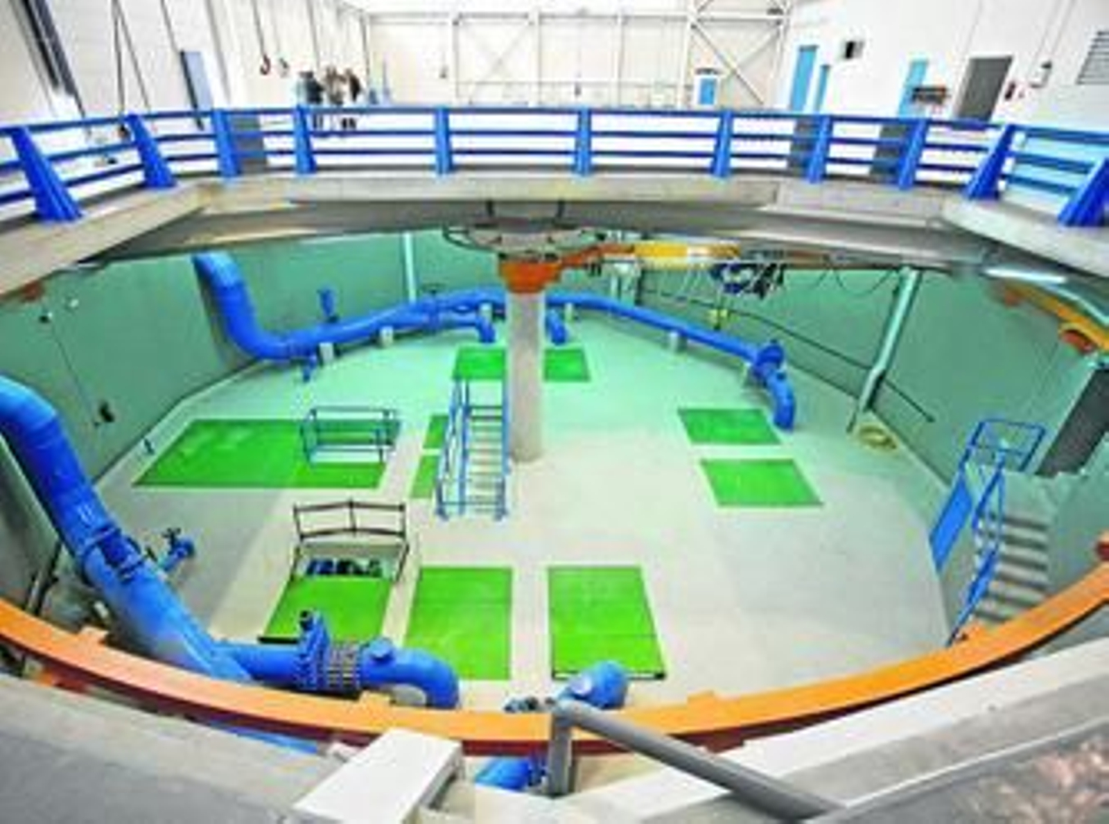 Imagen del interior de la nueva estación de bombeo de La Martona.