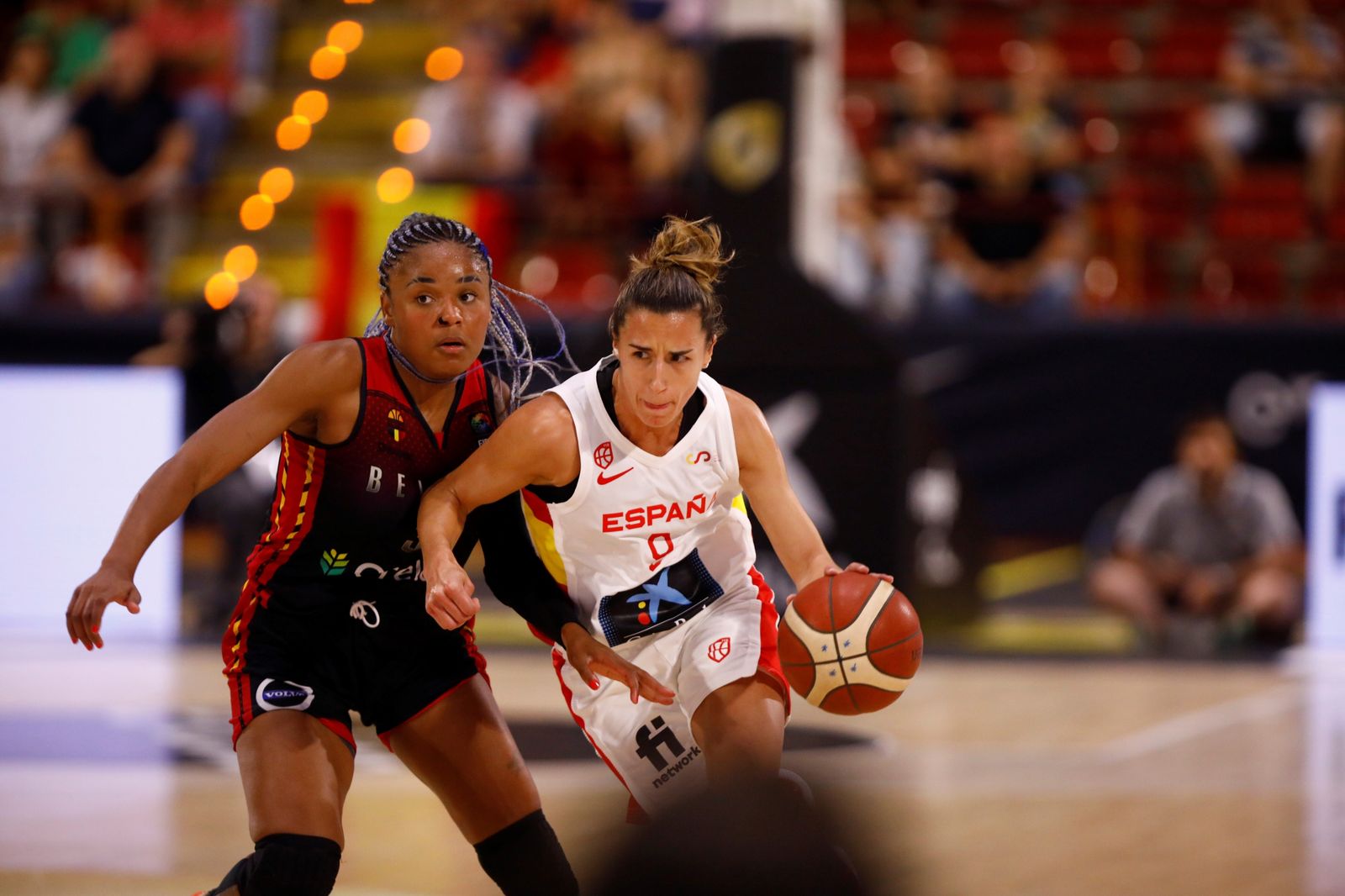 Las mejores fotos de la victoria de la selección española femenina de baloncesto ante Bélgica, en Córdoba