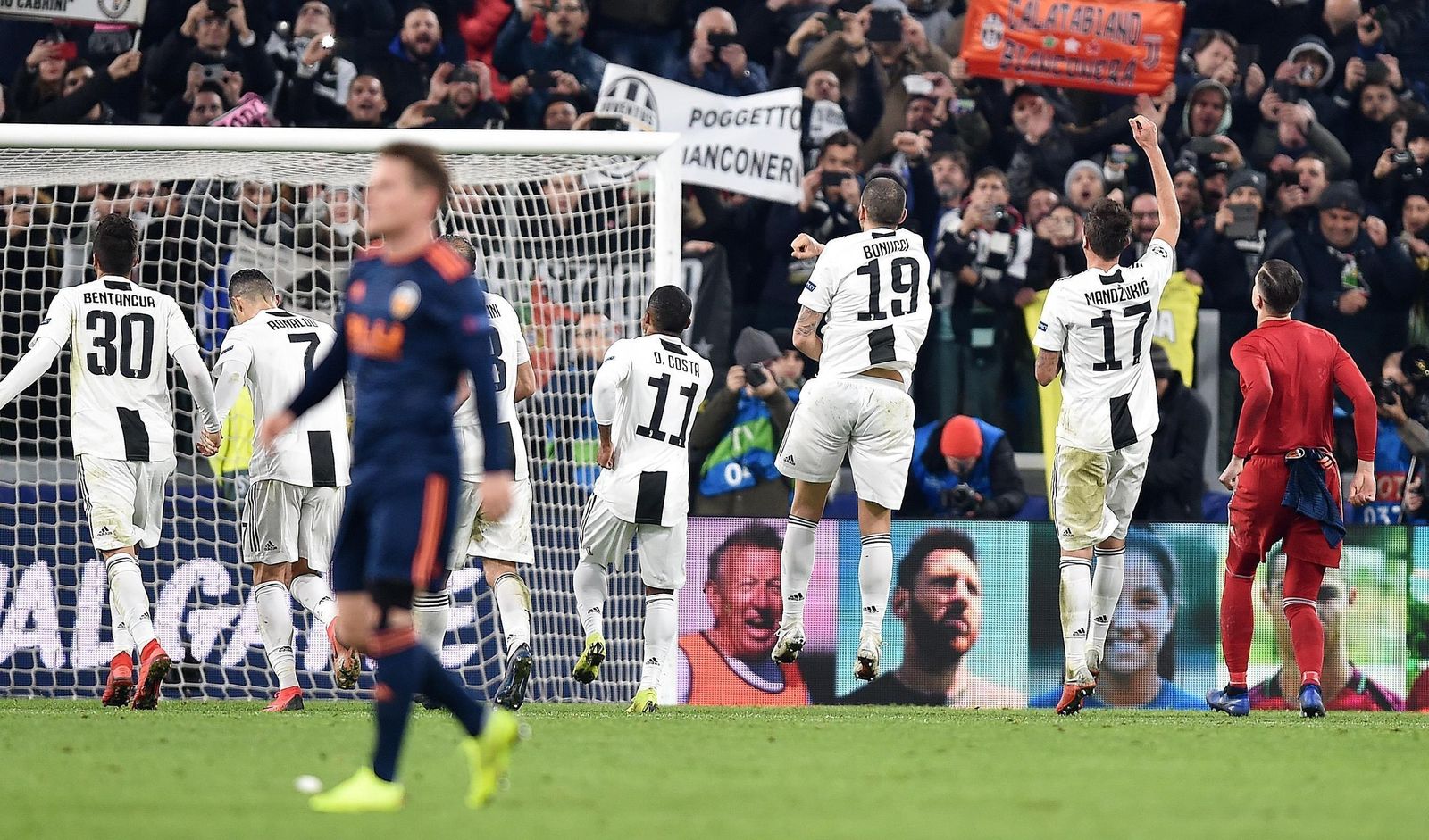 Las imágenes del Juventus-Valencia