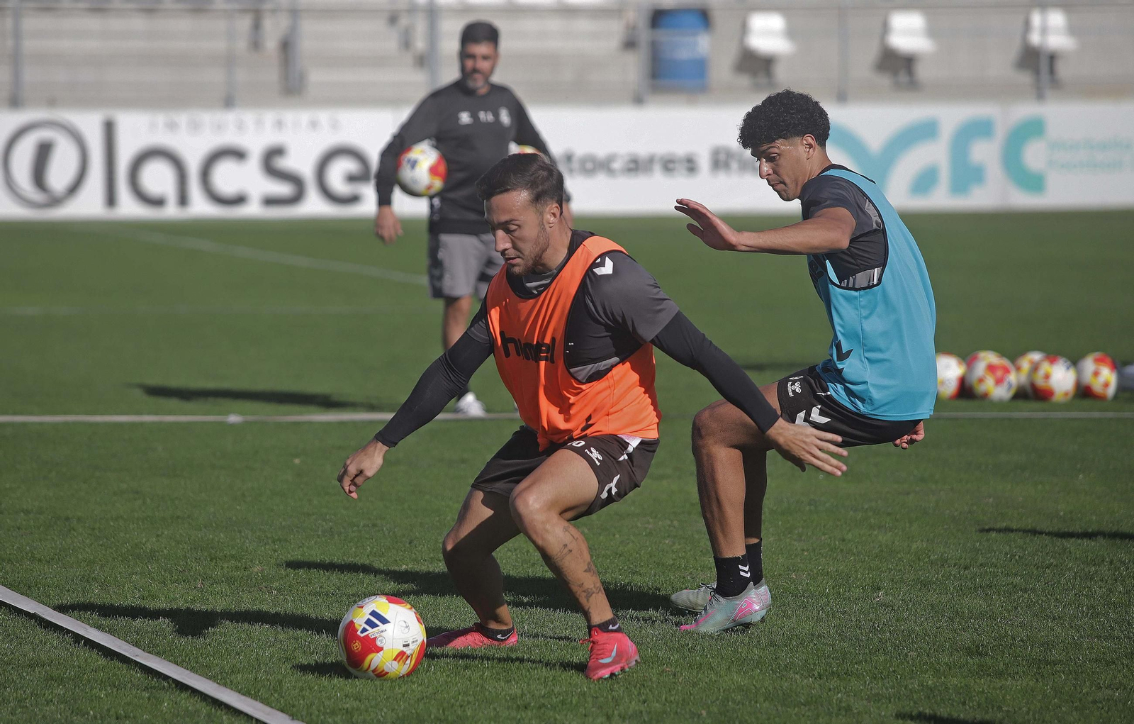Fotos del entrenamiento de la Balona en el día de la Inmaculada Concepción