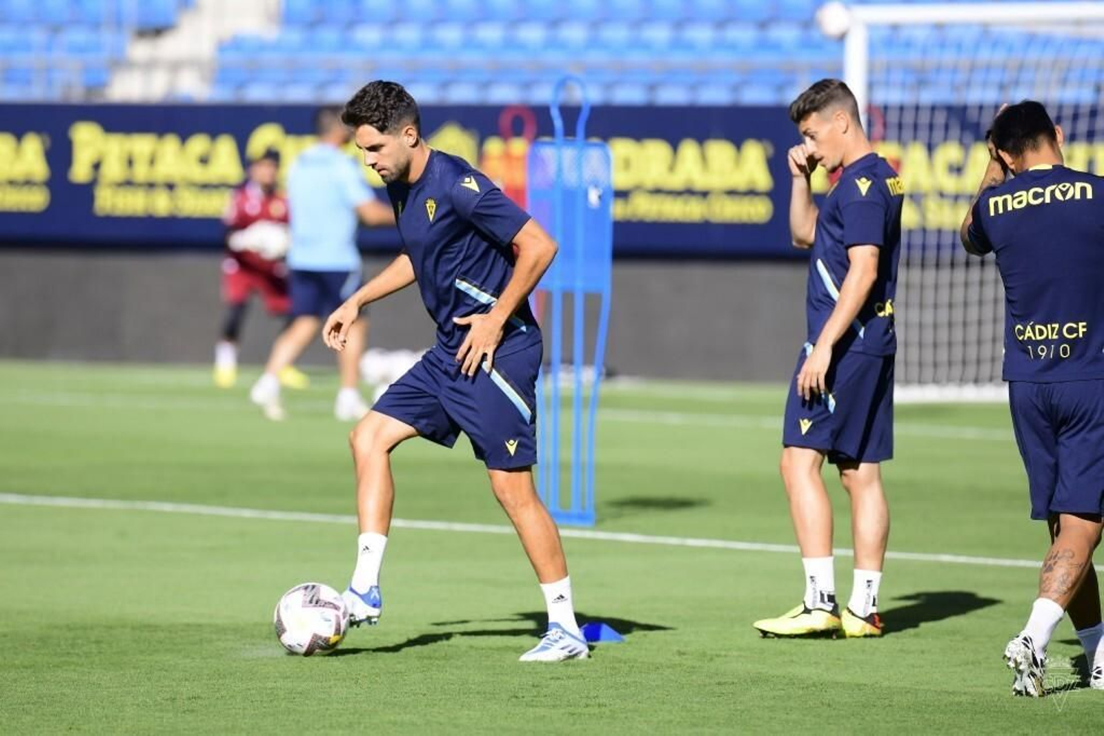 Todas las miradas apuntan al estado físico de Rubén Sobrino.