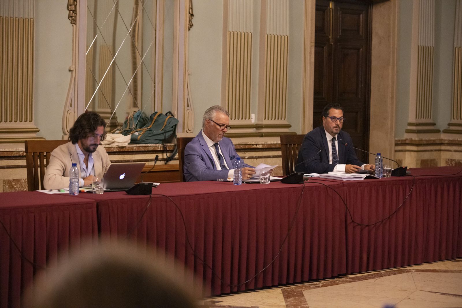 Imágenes del pleno en el Ayuntamiento de Huelva del miércoles 7 de agosto