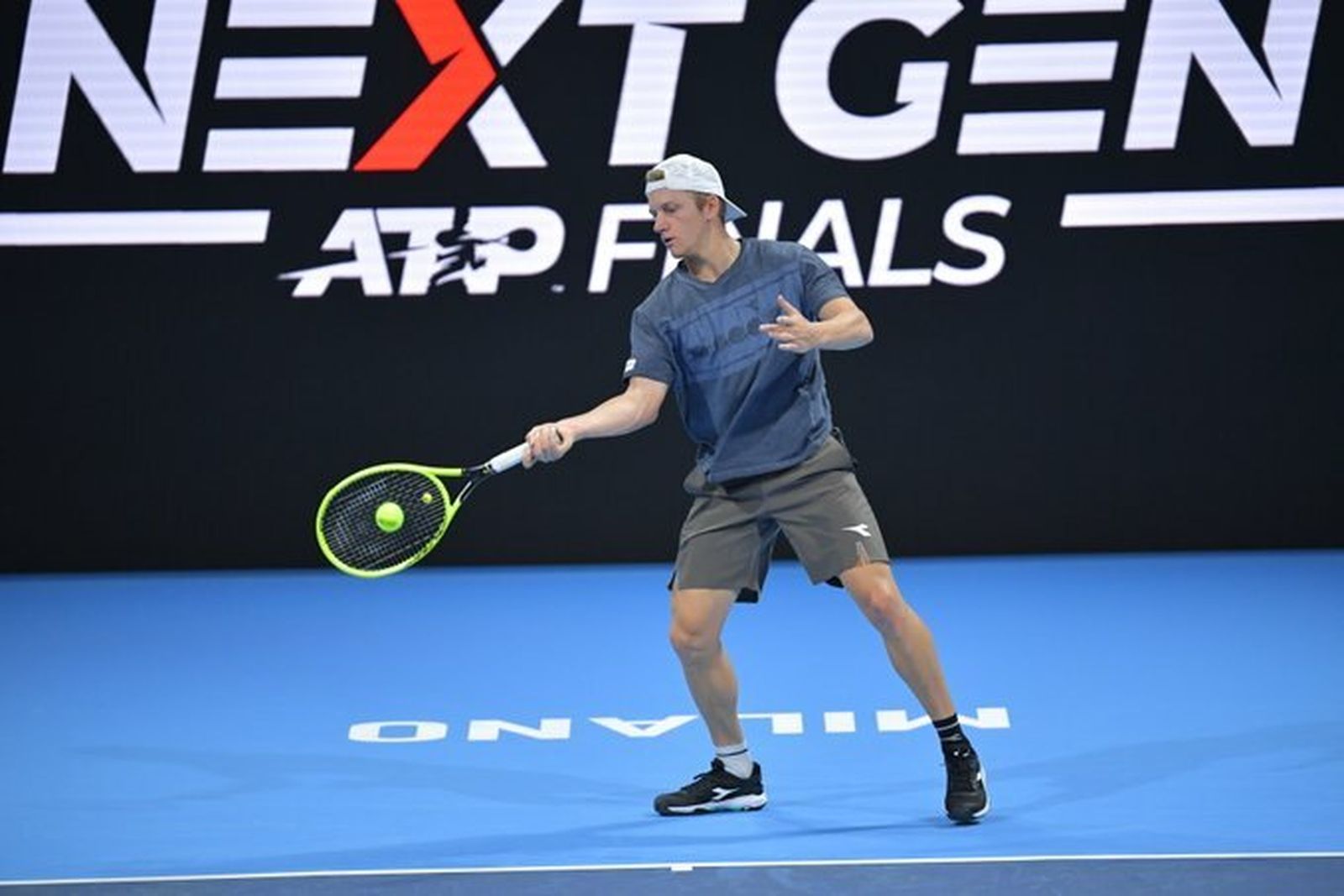 Alejandro Davidovich entrena en Milán.
