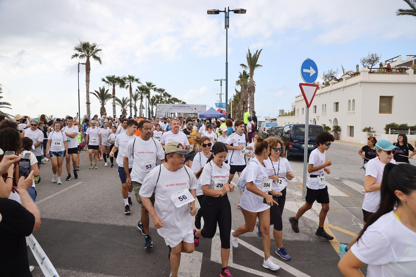Las fotos de la 3ª carrera solidaria Memorial Vicente Granados en Málaga