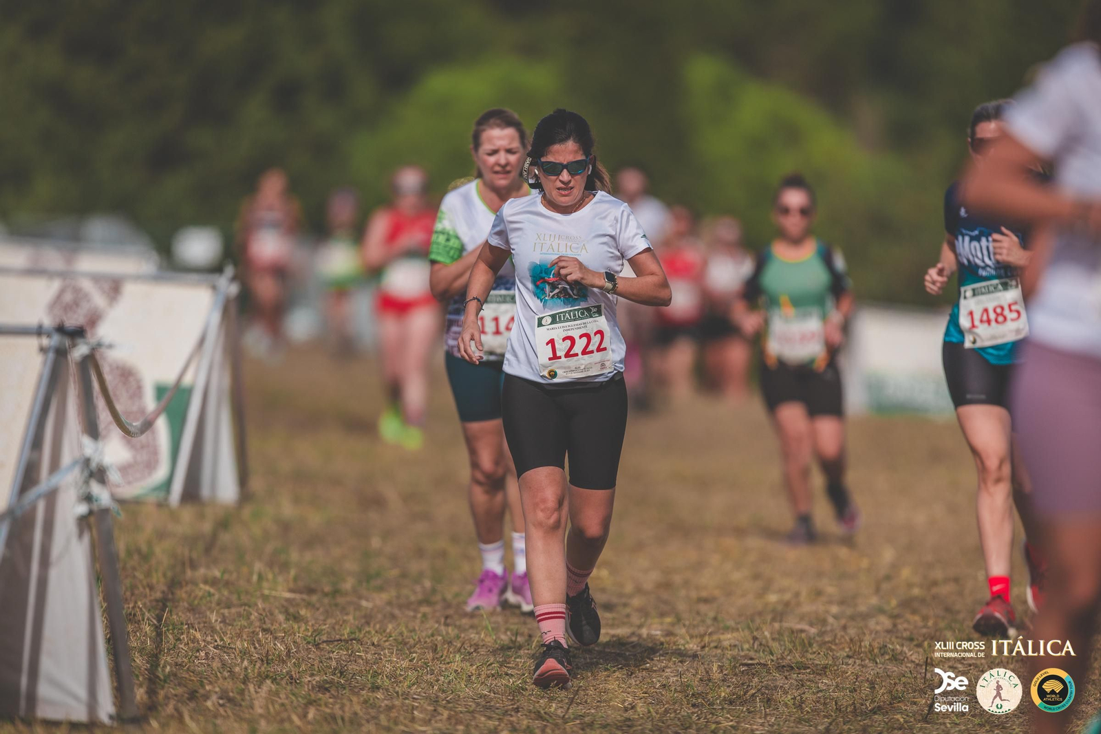 Búscate en las fotos del Cross de Itálica 2025 | 1