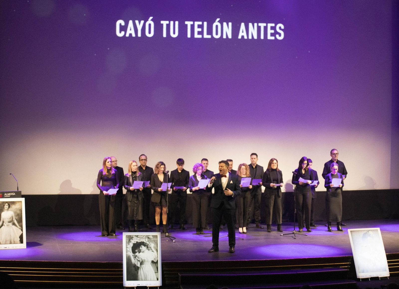 El estreno en Almería del largometraje documental "Concha Robles", en imágenes