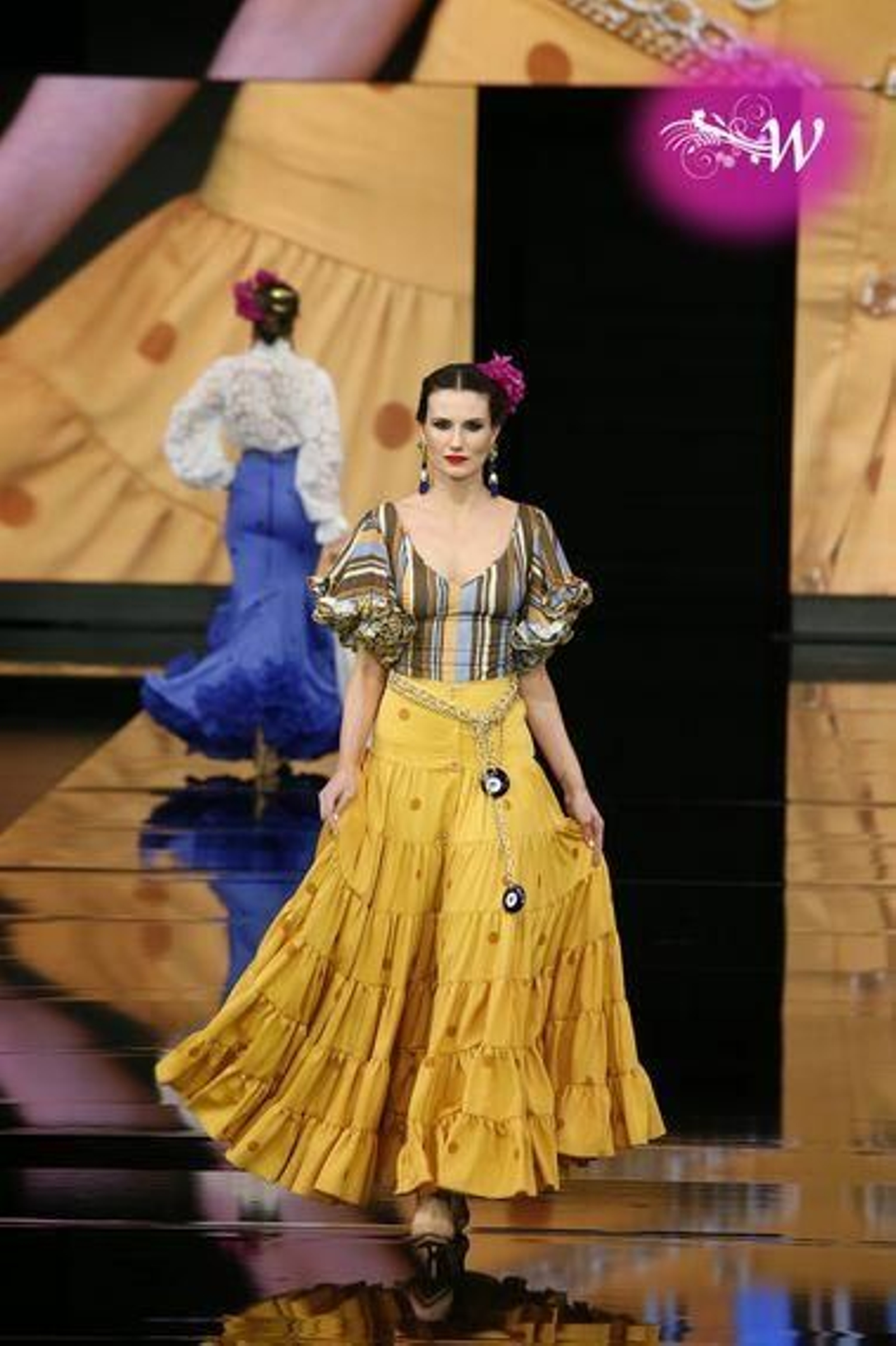 Carmen Vega presenta su colección en SIMOF 2020, todas las fotos de su desfile