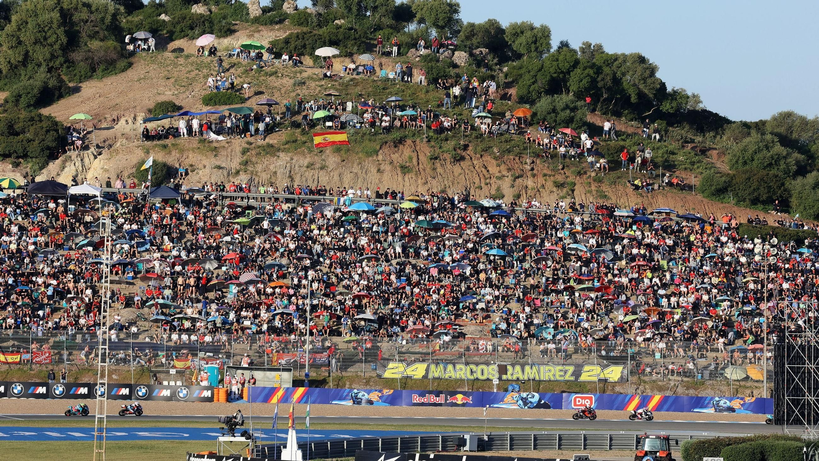 Entrenamientos el sábado previo al Gran Premio de España, en el Circuito de Jerez.