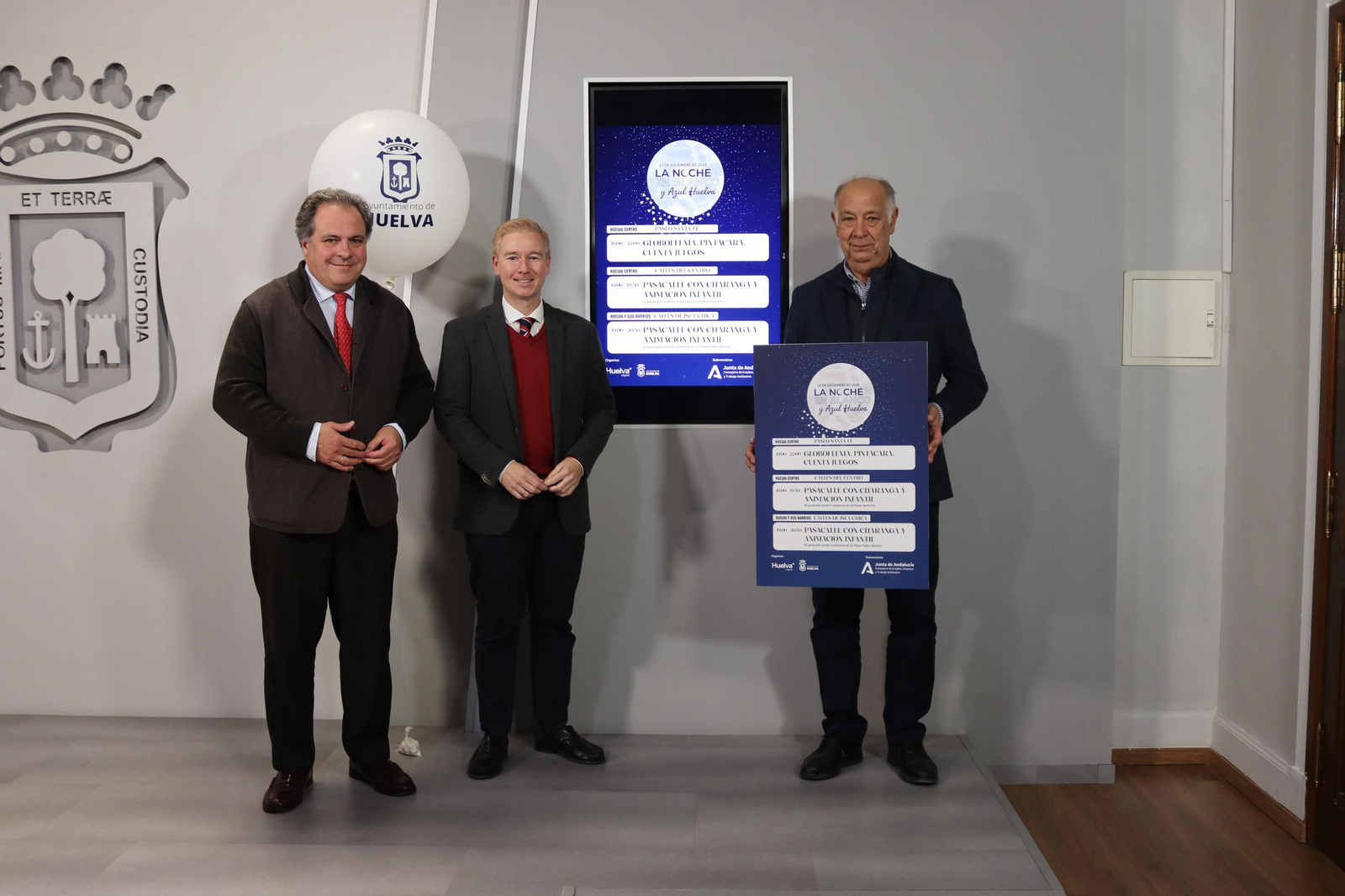 Juan Carlos Duarte, Alfonso Casto y Antonio Gemio en la presentación de 'La Noche en Blanco y Azul'.