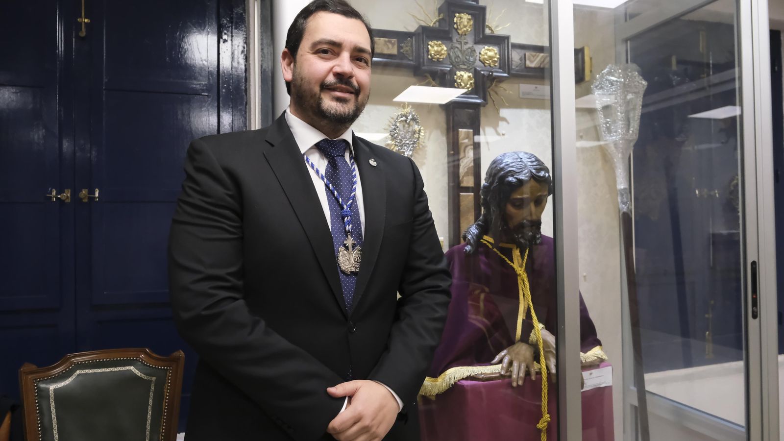 Fran Martínez posa para 'el Día' en la sede la hermandad. Fran Martínez posa para 'el Día' en la sede la hermandad.