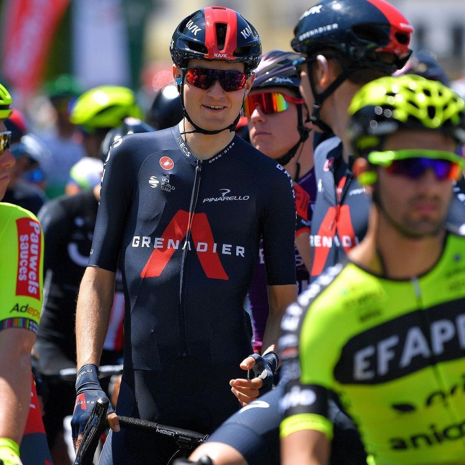 Carlos Rodríguez, corredor granadino del Ineos, considerado una gran promesa del ciclismo español.