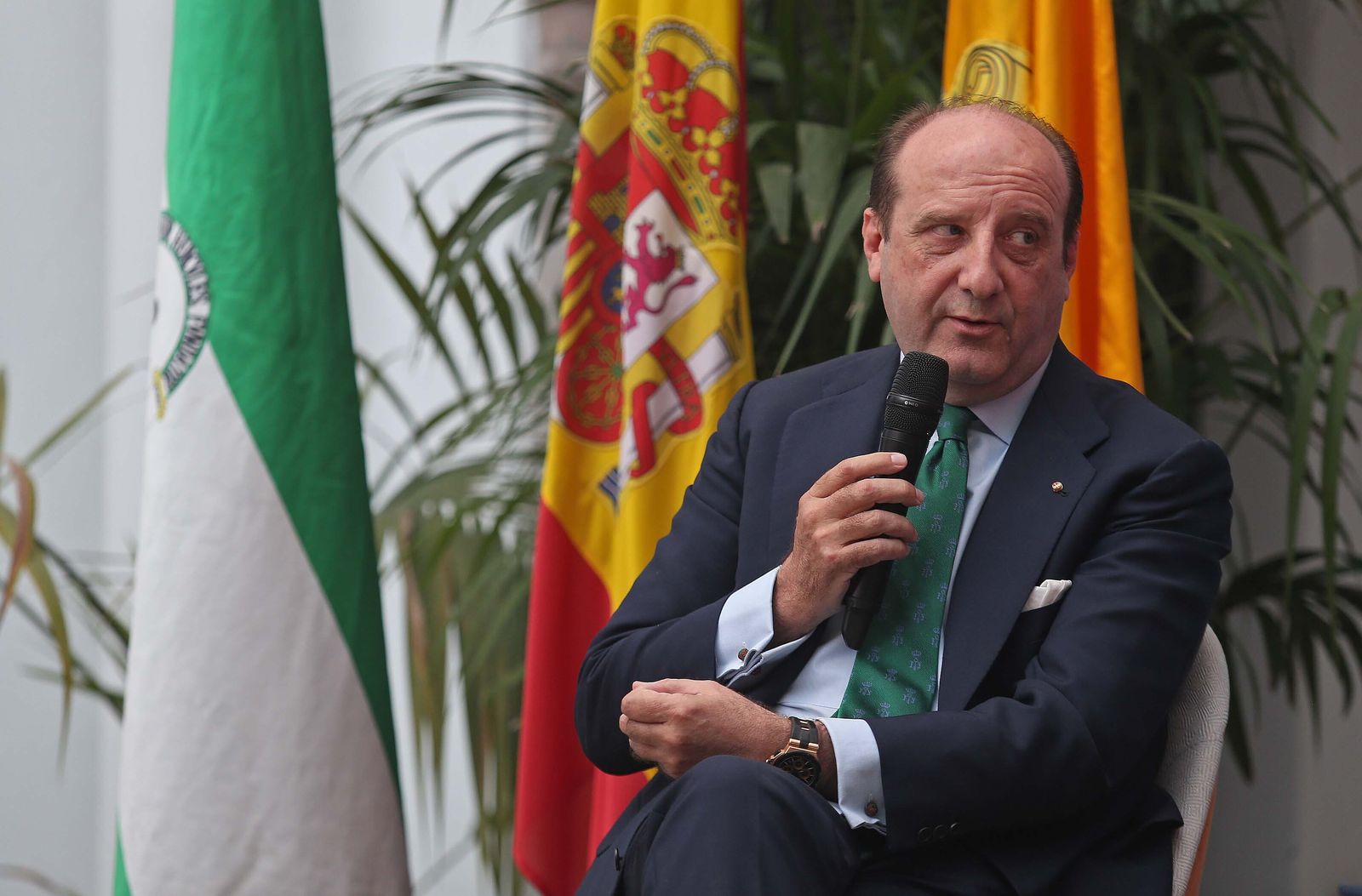 “Ser taurino es progre: veinte años de la alternativa de Vega”, en imágenes