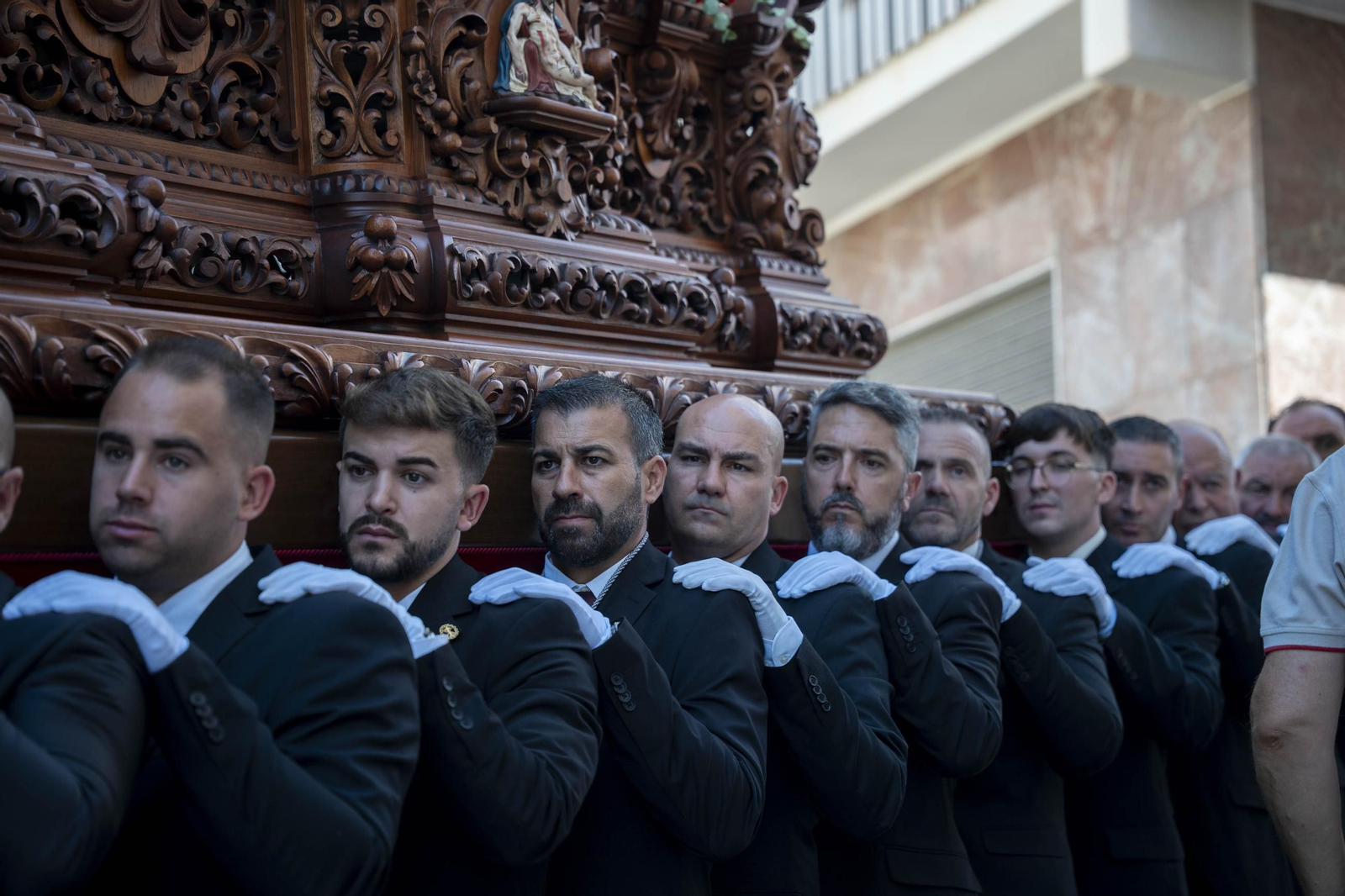 Eucaristía y procesión de Exaltación de la Cruz en la localidad de Vélez-Rubio