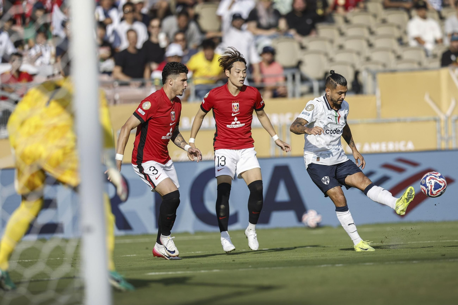 Urawa Red Diamonds-Monterrey (49).jpg