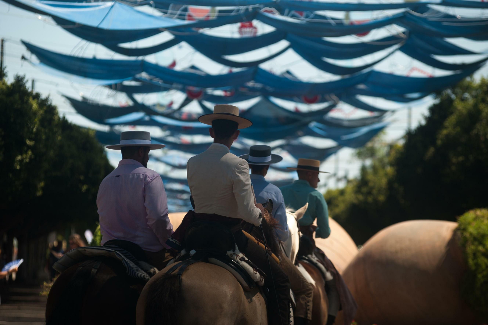 Segundo día de Feria de Málaga en el Centro y en el Real, en fotos